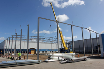 Montage-Consult-stålhal, stalhall,montering Volvo Boråsl.jpg Montage-Consult-staalhall-industrihall-plaathall.jpg